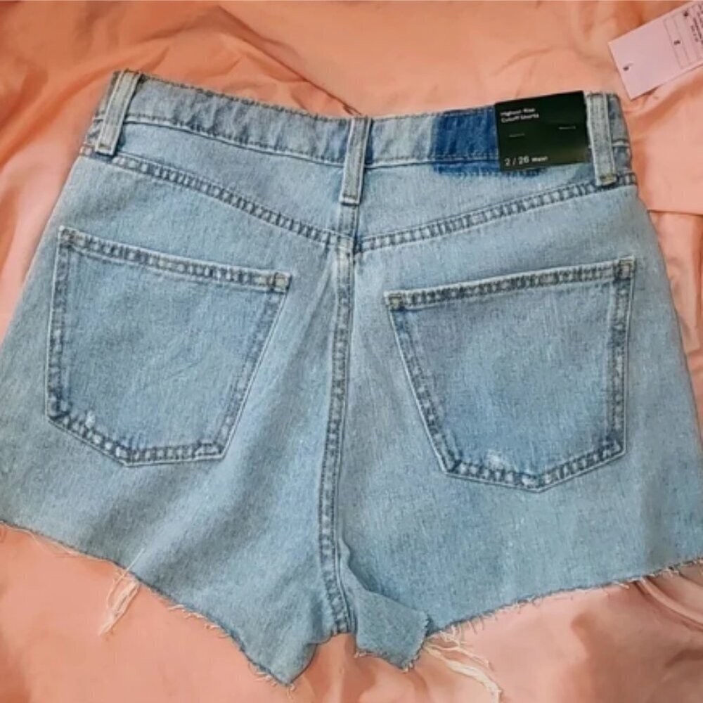 NWT Wild Fable Highest Rise Cutoff Jean Booty Shorts Distressed Cute - Picture 4 of 5